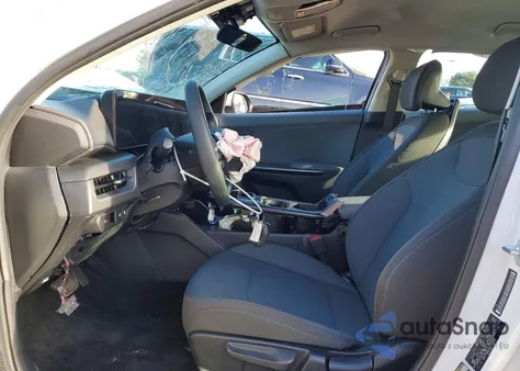 2025 Kia K4 Lx z USA, uszkodzony, nr VIN 3KPFT4DE6SE100046